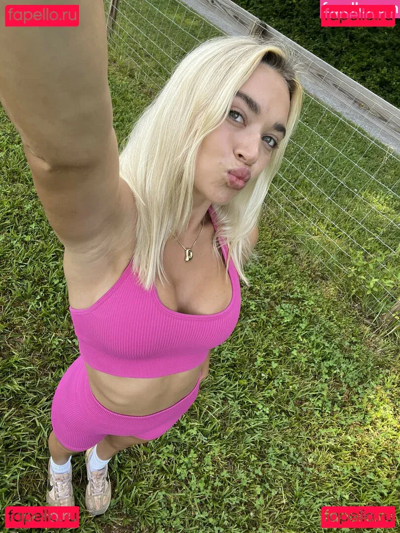 Natalie Decker Onlyfans Photo Gallery 