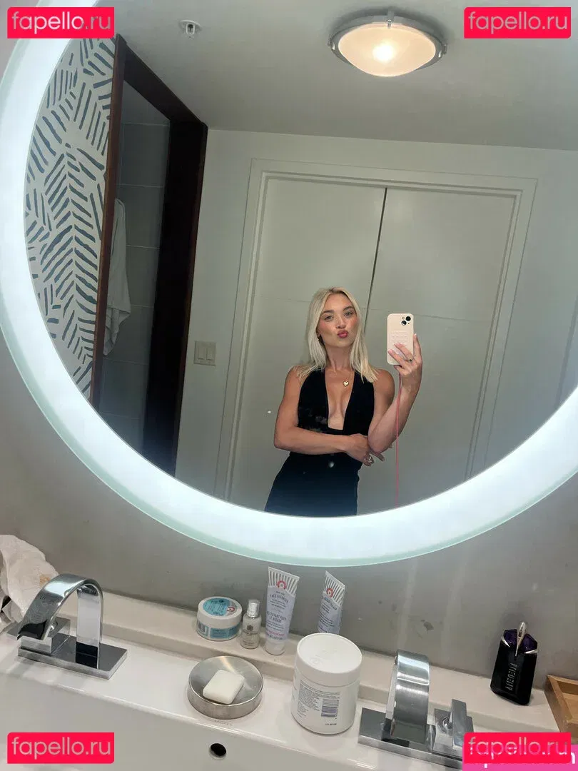 Natalie Decker Onlyfans Photo Gallery 