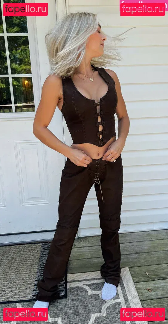 Natalie Decker Onlyfans Photo Gallery 