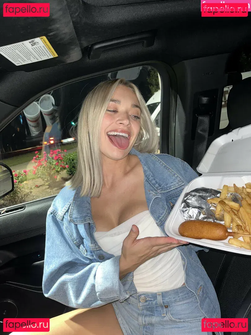 Natalie Decker Onlyfans Photo Gallery 
