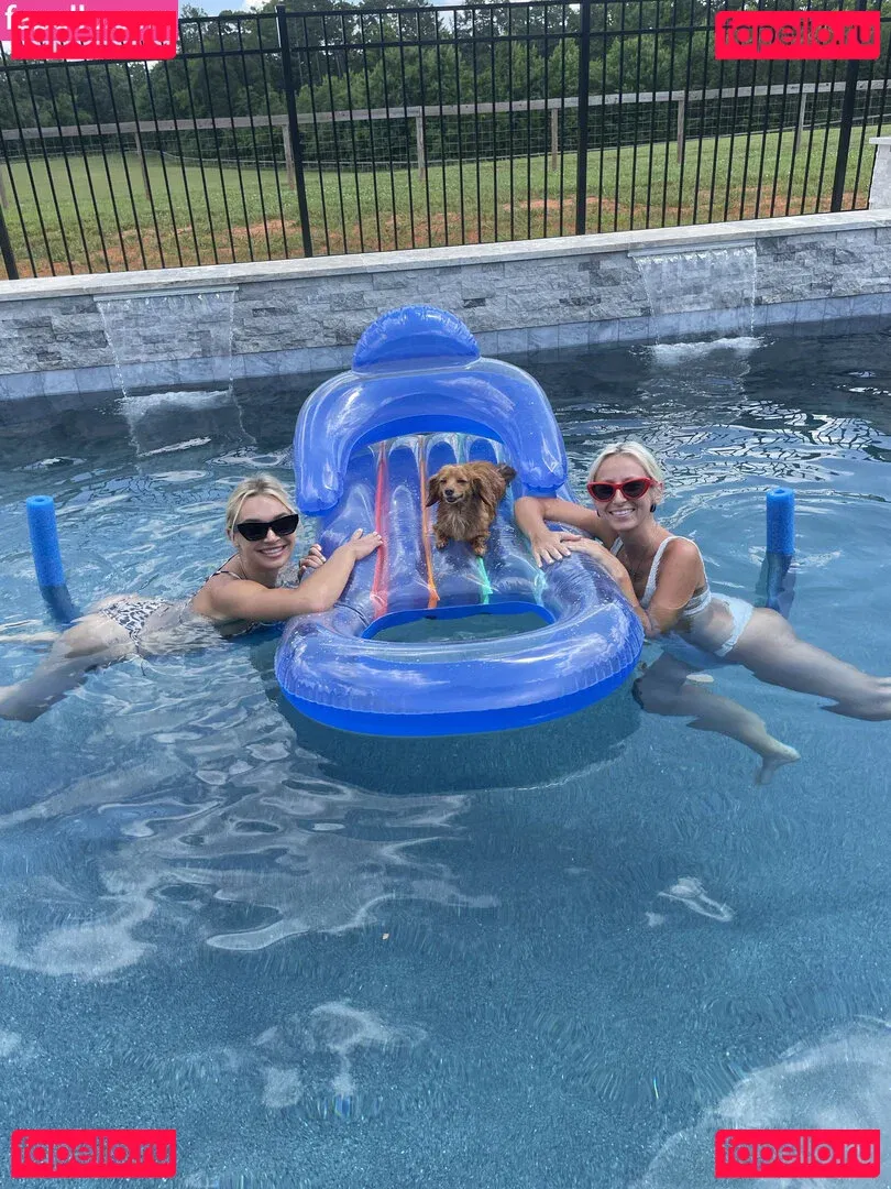 Natalie Decker Onlyfans Photo Gallery 