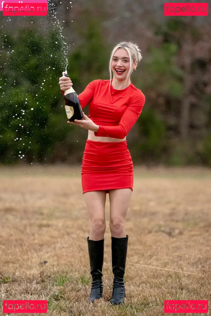 Natalie Decker Onlyfans Photo Gallery 