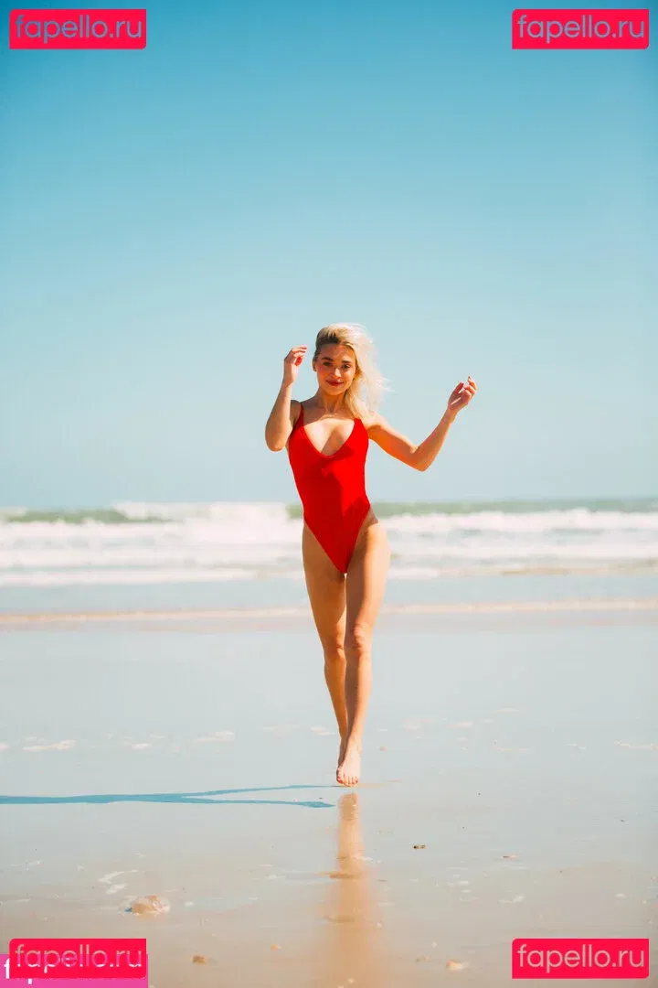 Natalie Decker Onlyfans Photo Gallery 