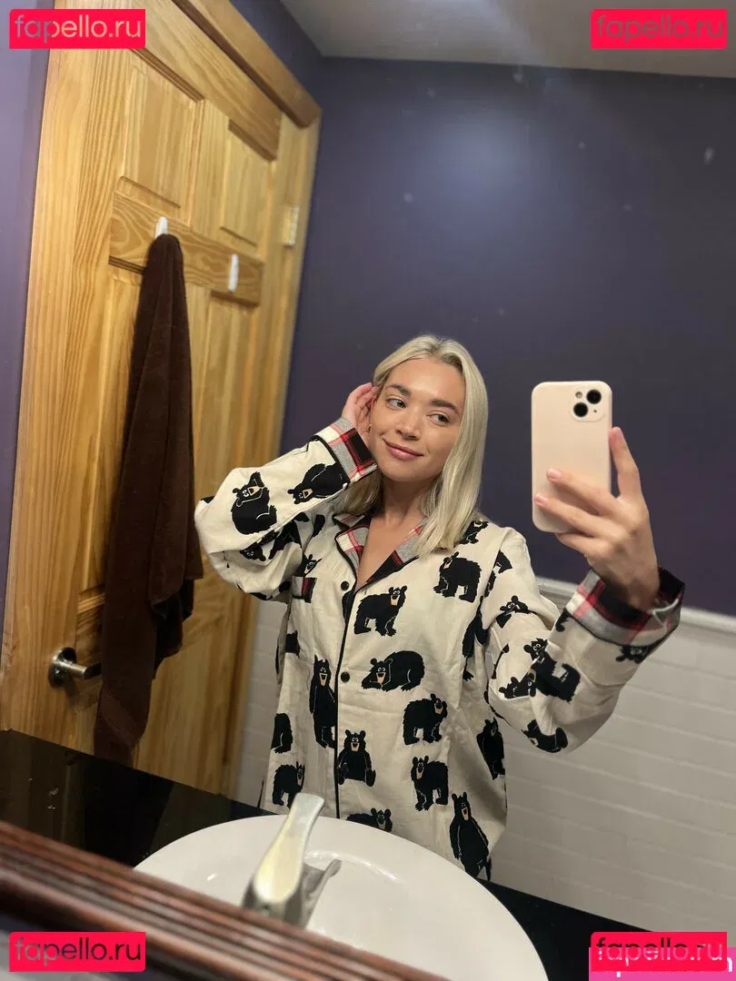 Natalie Decker Onlyfans Photo Gallery 