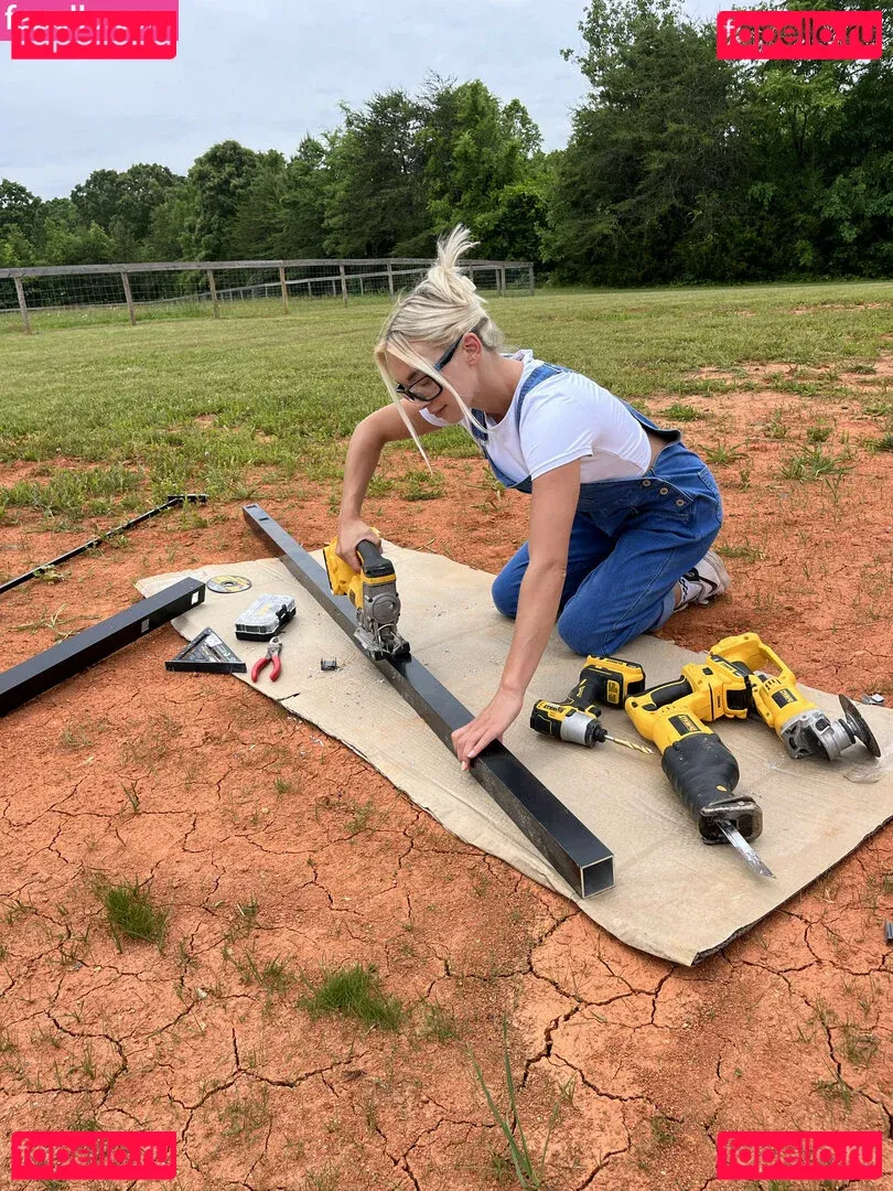 Natalie Decker Onlyfans Photo Gallery 