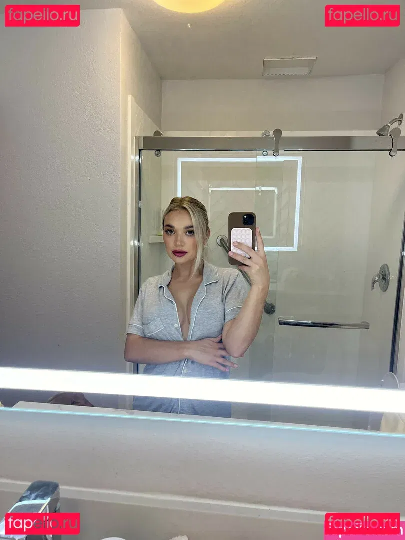 Natalie Decker Onlyfans Photo Gallery 