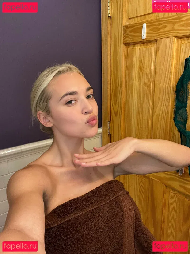 Natalie Decker Onlyfans Photo Gallery 