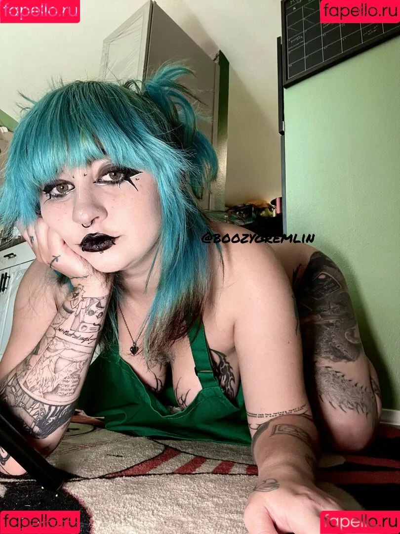 boozygremlin Onlyfans Photo Gallery 