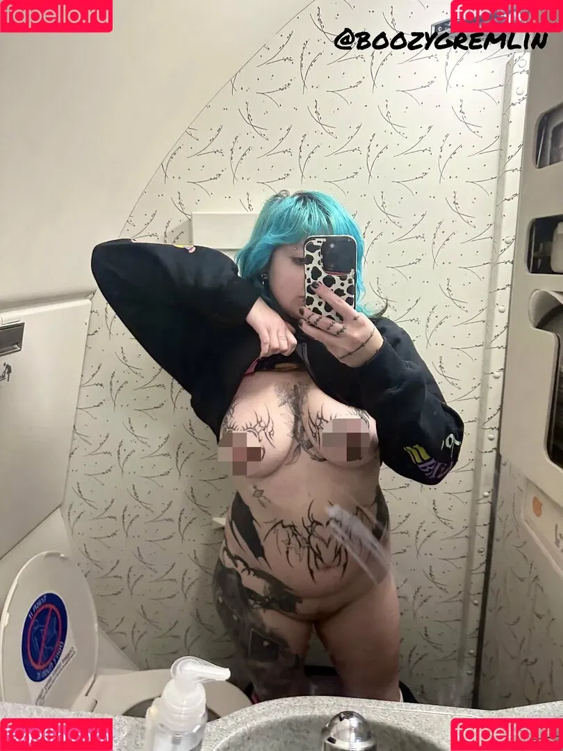 boozygremlin Onlyfans Photo Gallery 
