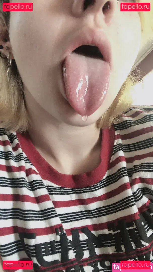 boozygremlin Onlyfans Photo Gallery 