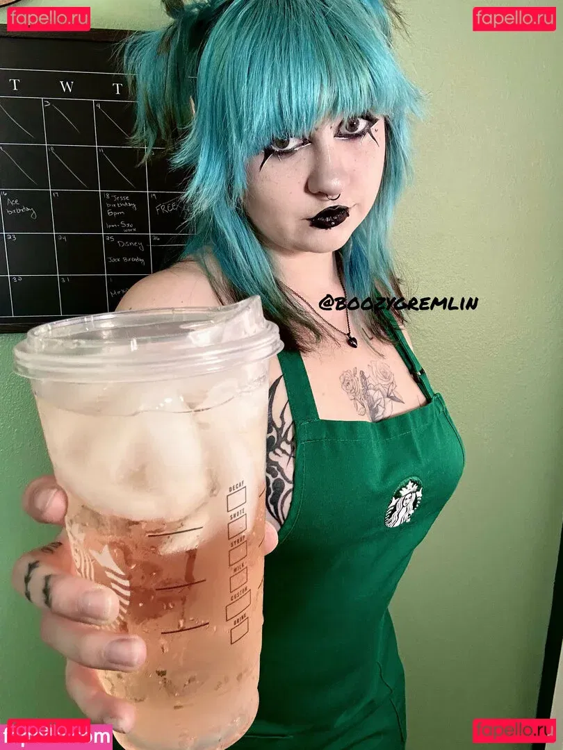 boozygremlin Onlyfans Photo Gallery 