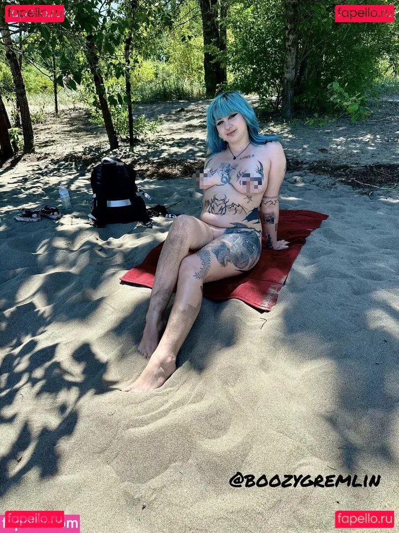 boozygremlin Onlyfans Photo Gallery 