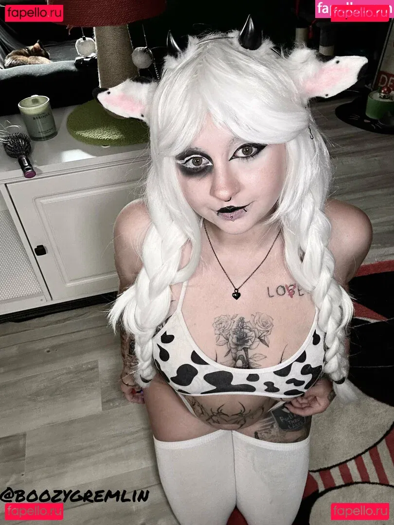 boozygremlin Onlyfans Photo Gallery 