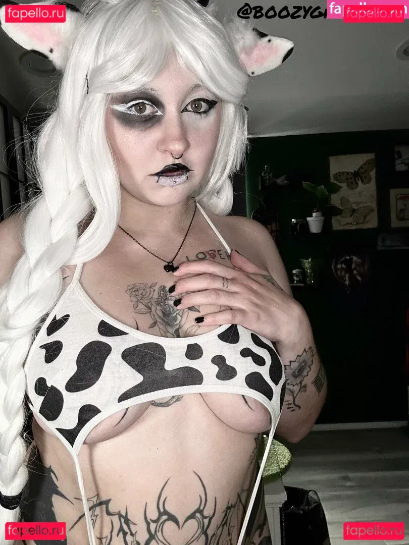 boozygremlin Onlyfans Photo Gallery 