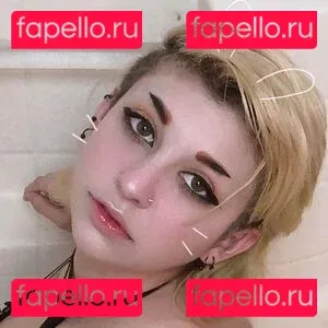 boozygremlin Onlyfans Photo Gallery 