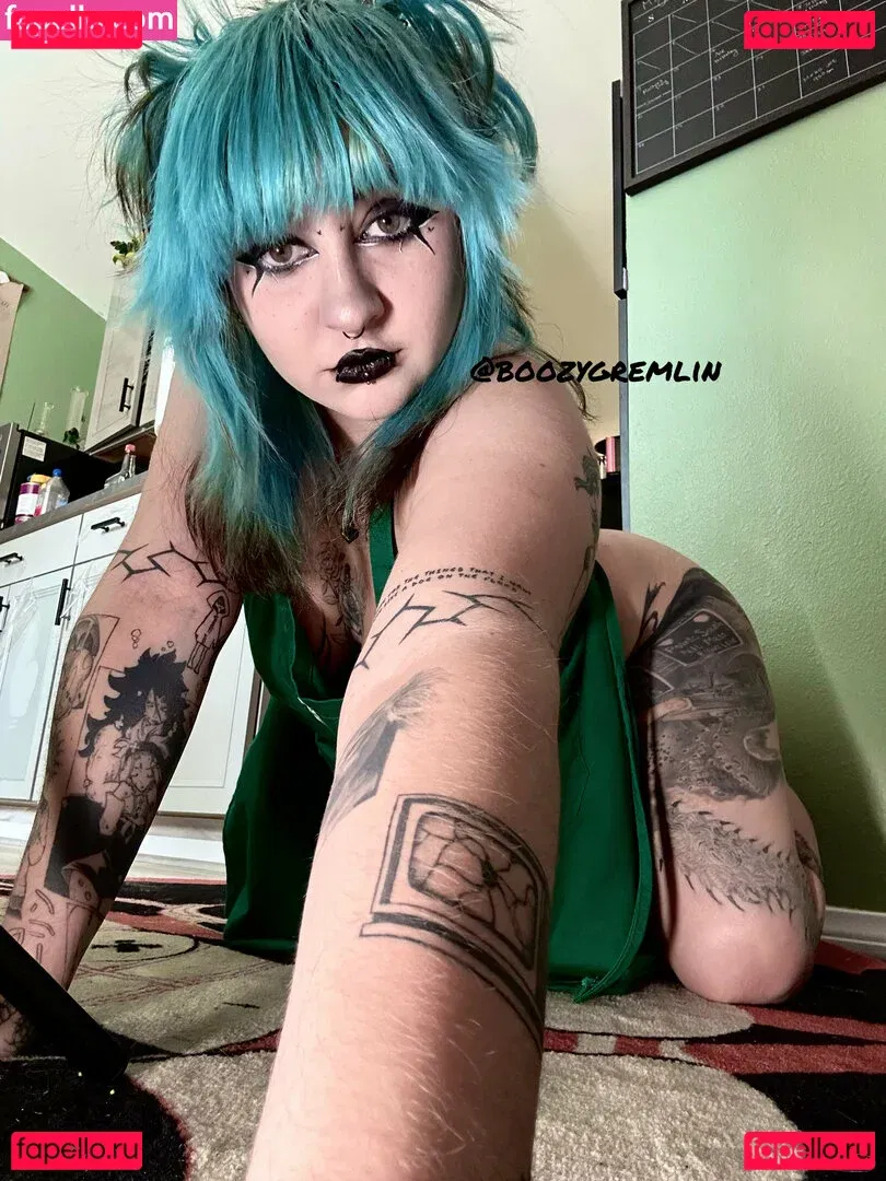 boozygremlin Onlyfans Photo Gallery 