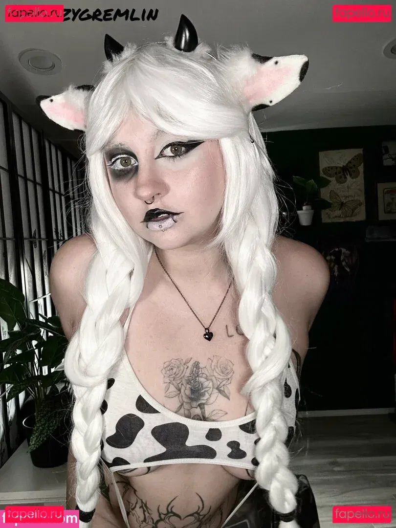 boozygremlin Onlyfans Photo Gallery 