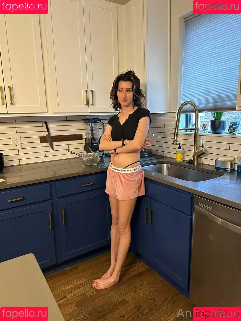 lil_ann3frank Onlyfans Photo Gallery 