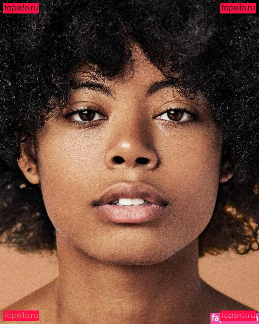 brat.t Onlyfans Photo Gallery 