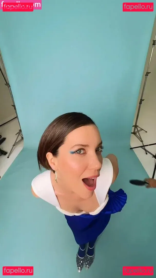 Nathalia Dill Onlyfans Photo Gallery 