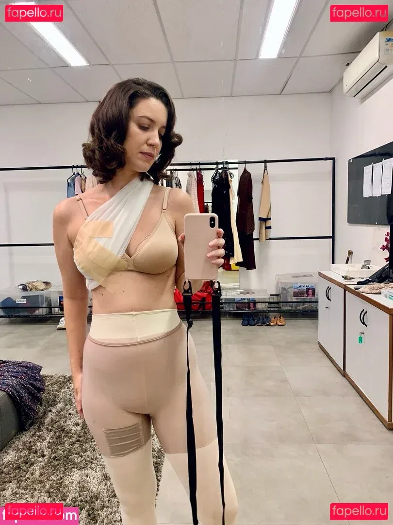 Nathalia Dill Onlyfans Photo Gallery 