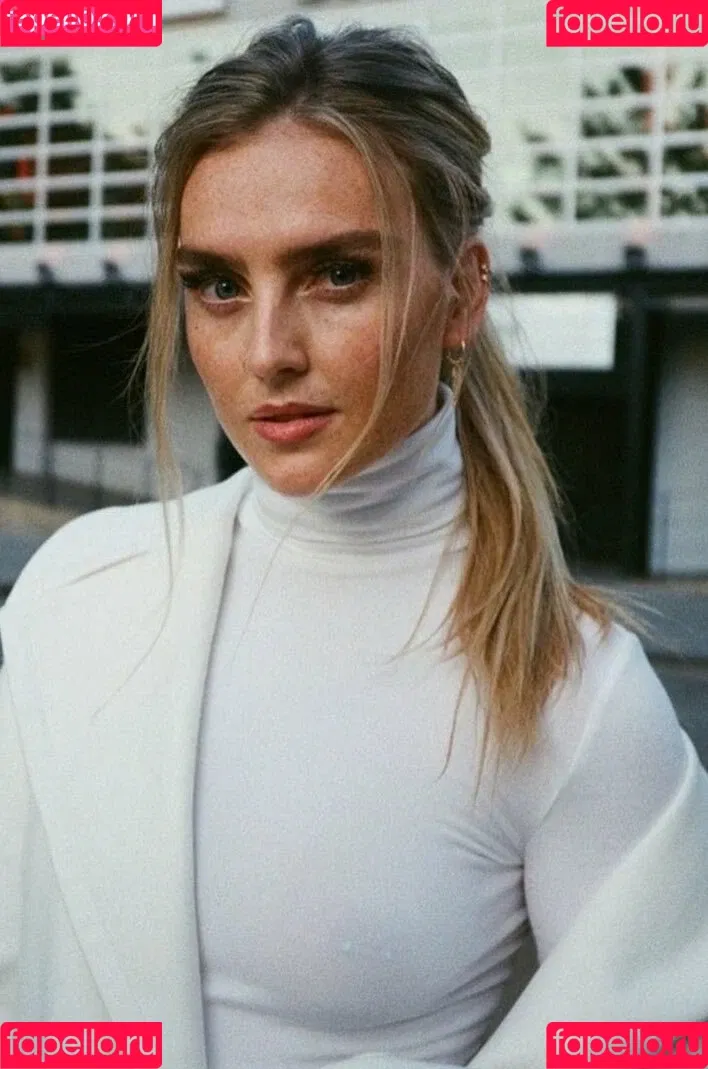 Perrie Edwards Onlyfans Photo Gallery 