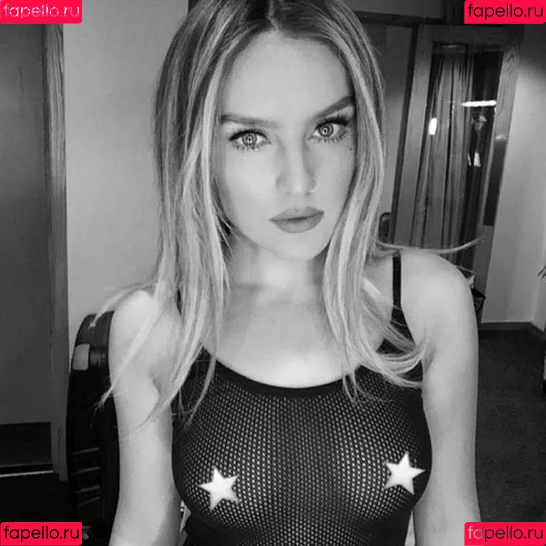 Perrie Edwards Onlyfans Photo Gallery 