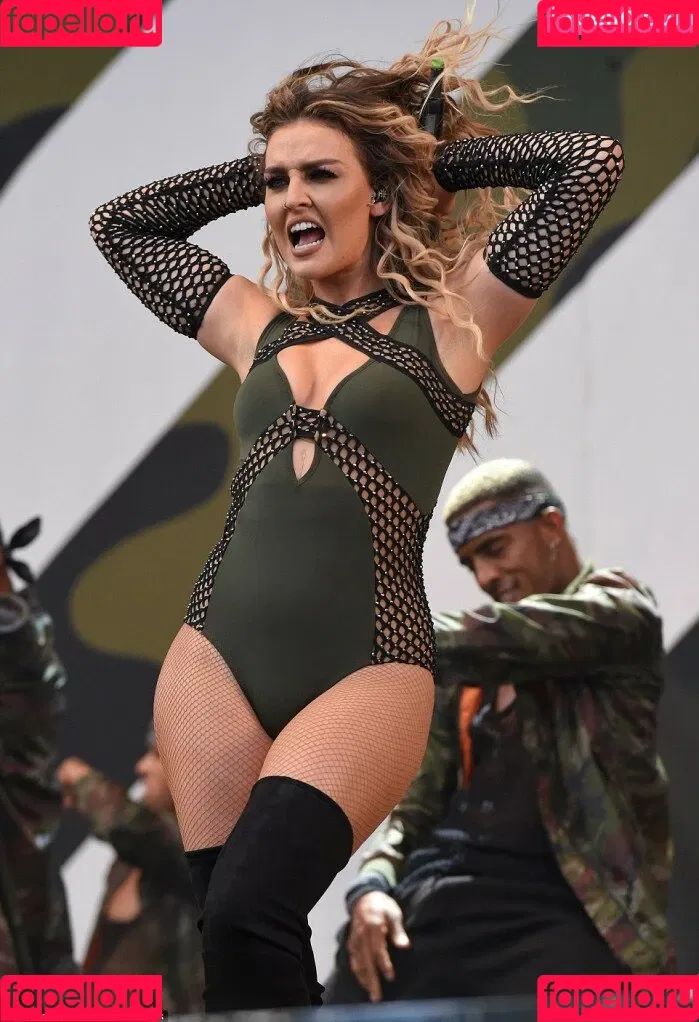 Perrie Edwards Onlyfans Photo Gallery 