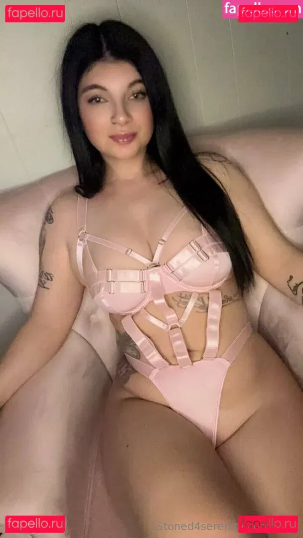 stoned4serenity Onlyfans Photo Gallery 
