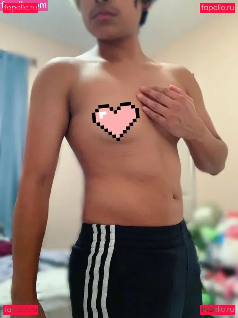 Stevieryu Onlyfans Photo Gallery 