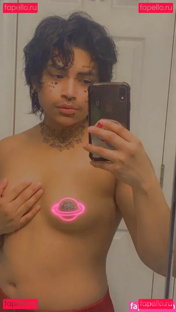 Stevieryu Onlyfans Photo Gallery 