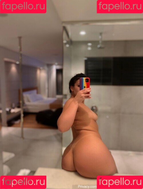 meladinha Onlyfans Photo Gallery 