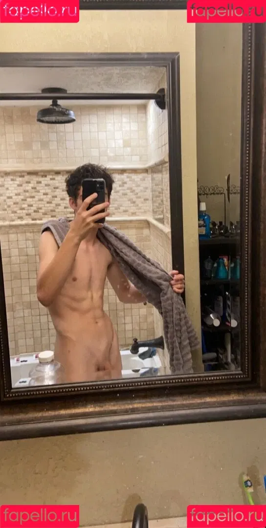 alex3legs Onlyfans Photo Gallery 
