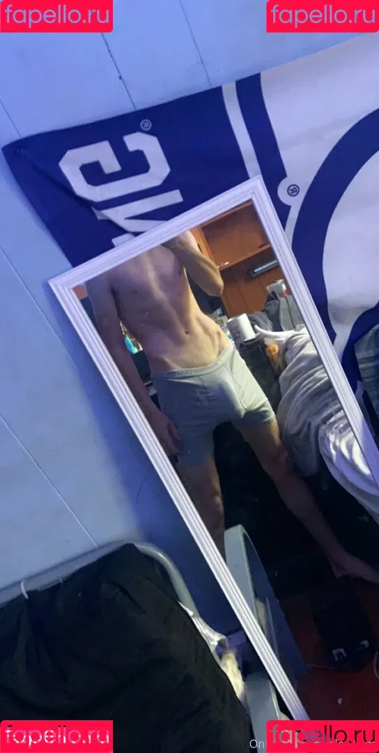 alex3legs Onlyfans Photo Gallery 