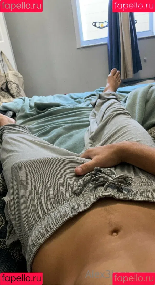 alex3legs Onlyfans Photo Gallery 