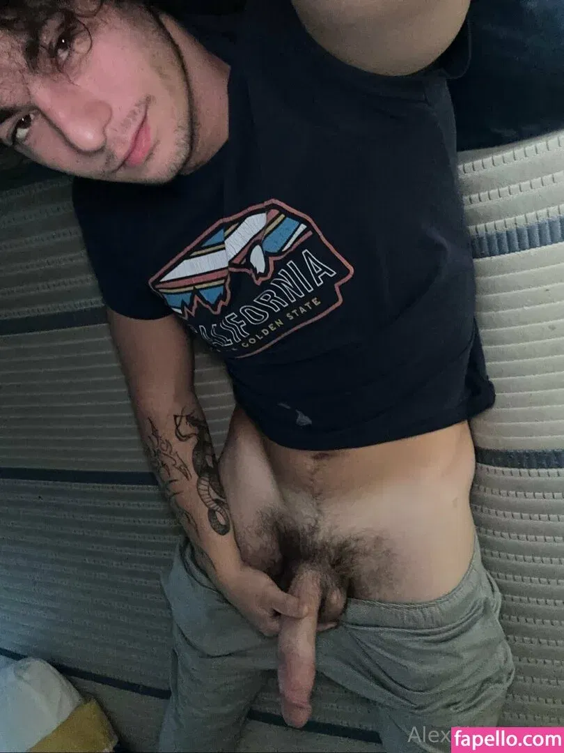 alex3legs Onlyfans Photo Gallery 
