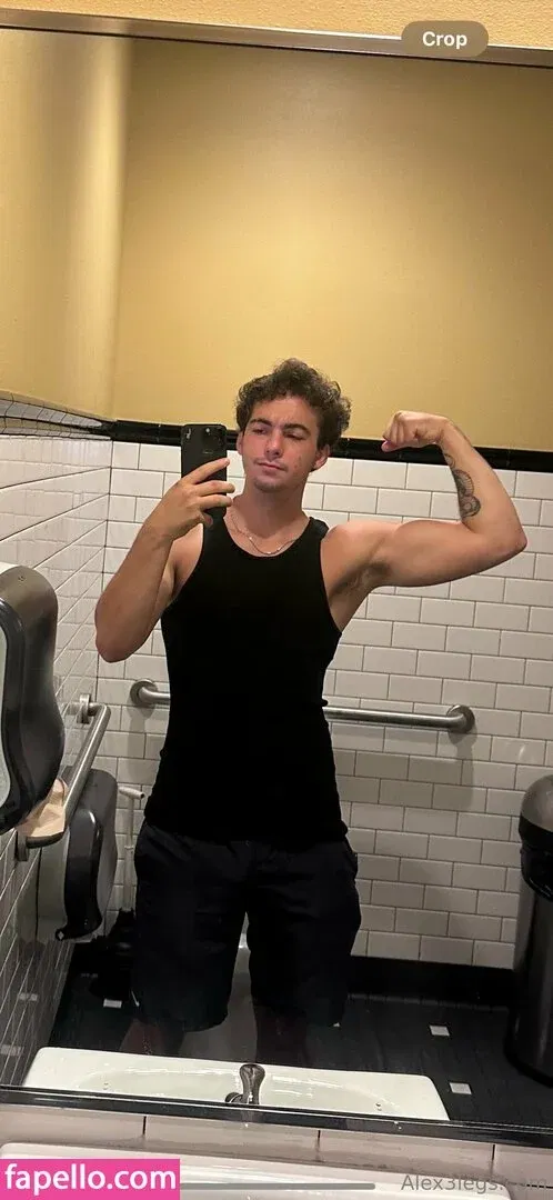 alex3legs Onlyfans Photo Gallery 