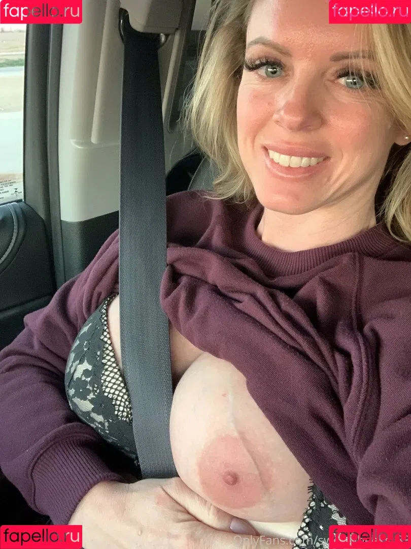 Sweet Vickie Onlyfans Photo Gallery 