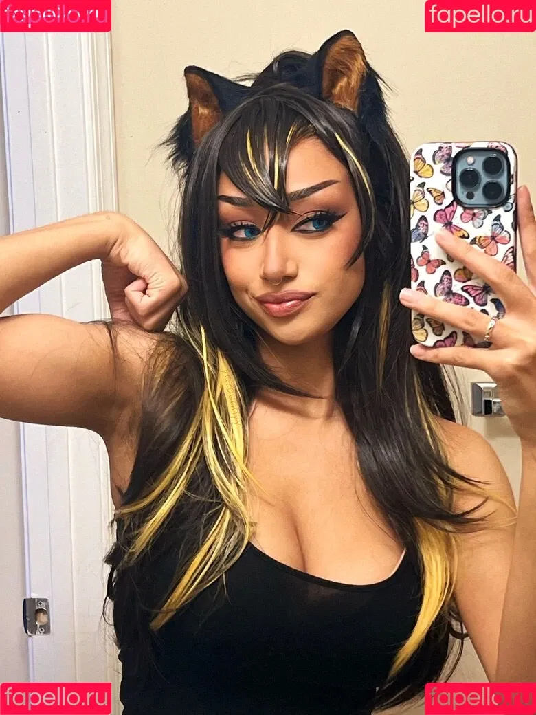 Yazbunny Onlyfans Photo Gallery 
