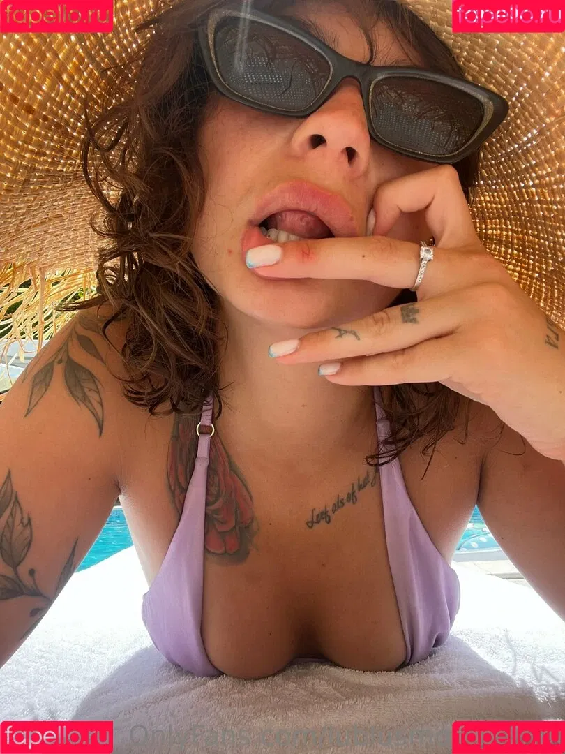 lublusmoktatyhui Onlyfans Photo Gallery 