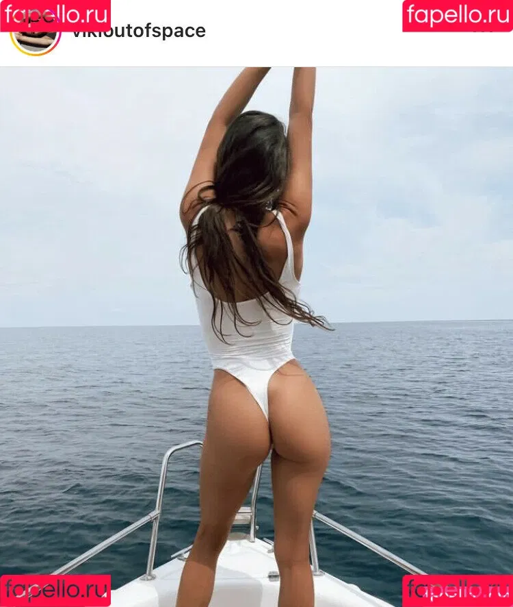Vikioutofspace Onlyfans Photo Gallery 