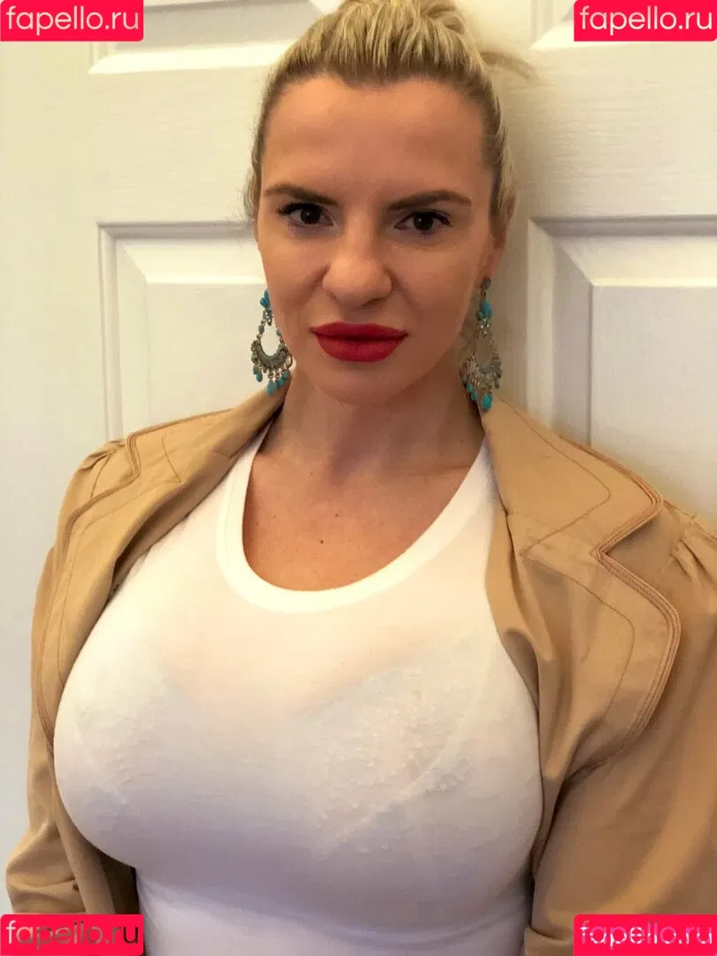 Tori Hendricz Onlyfans Photo Gallery 