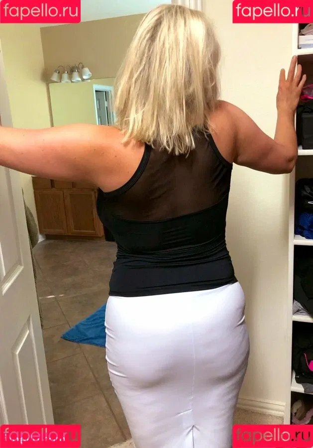 Tori Hendricz Onlyfans Photo Gallery 