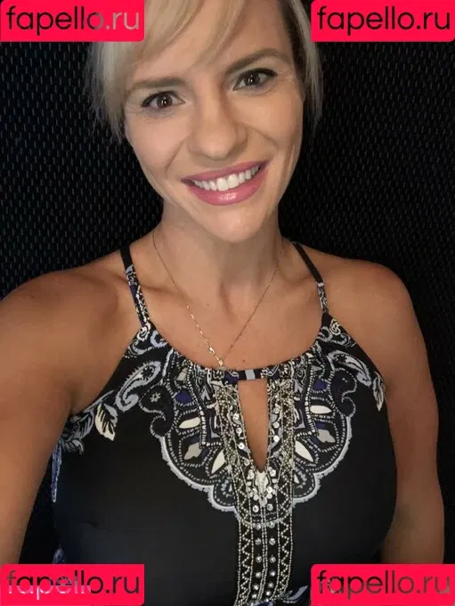 Tori Hendricz Onlyfans Photo Gallery 