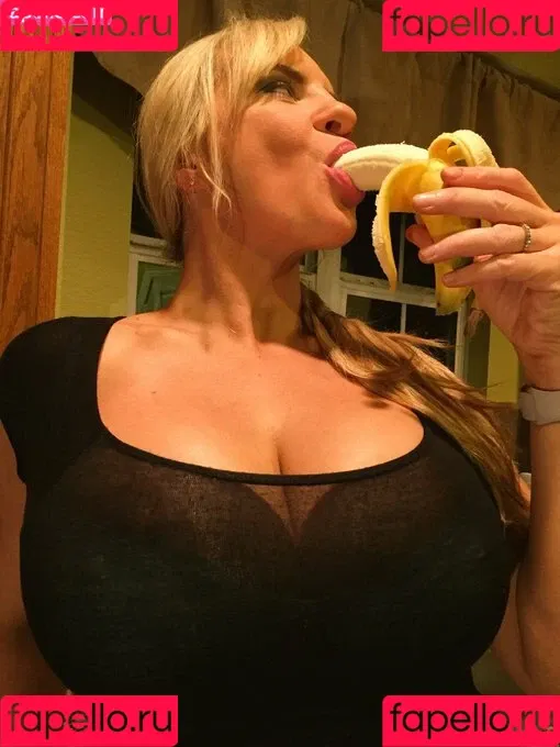 Tori Hendricz Onlyfans Photo Gallery 