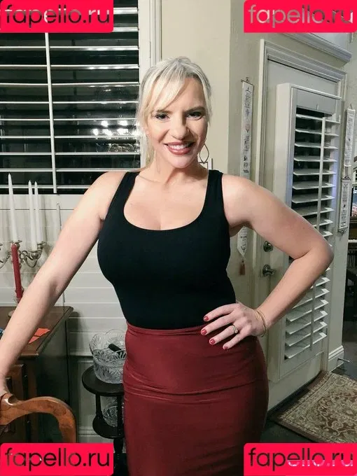 Tori Hendricz Onlyfans Photo Gallery 