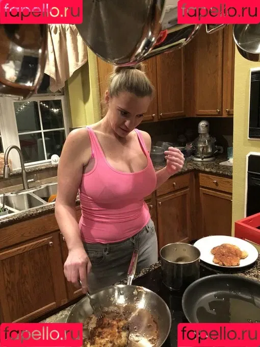 Tori Hendricz Onlyfans Photo Gallery 