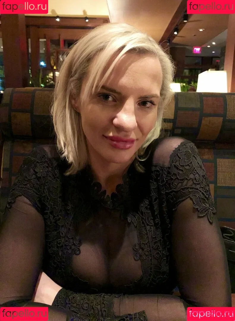 Tori Hendricz Onlyfans Photo Gallery 