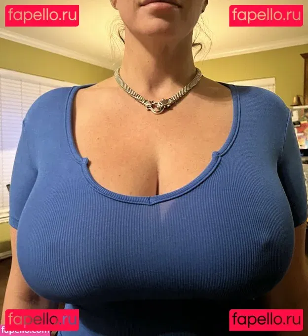 Tori Hendricz Onlyfans Photo Gallery 