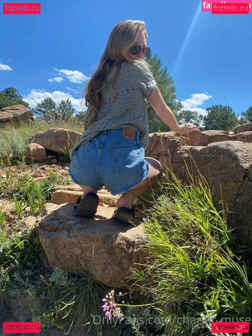 chaotic.muse Onlyfans Photo Gallery 